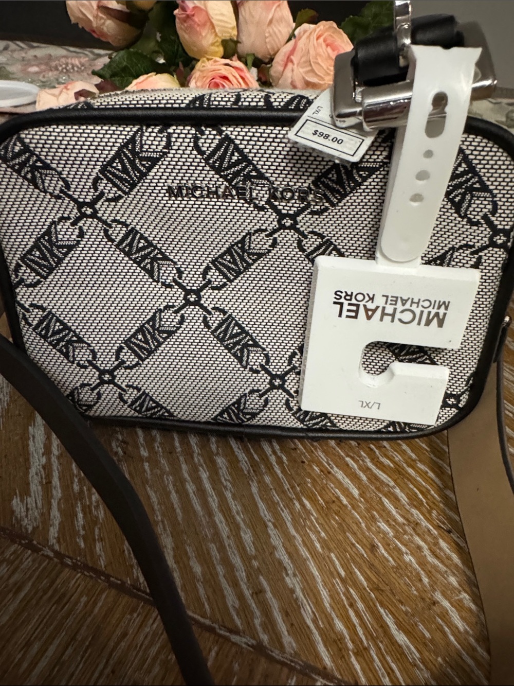 Michael Kors White & Black Logo belCrossbody Bag